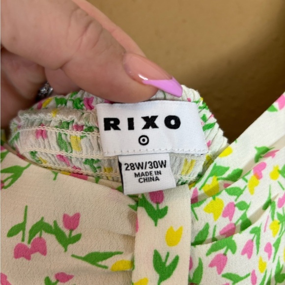 Rixo X Target Collab Puff Sleeve Floral Tulip and Daisy Maxi Dress - Picture 6 of 8